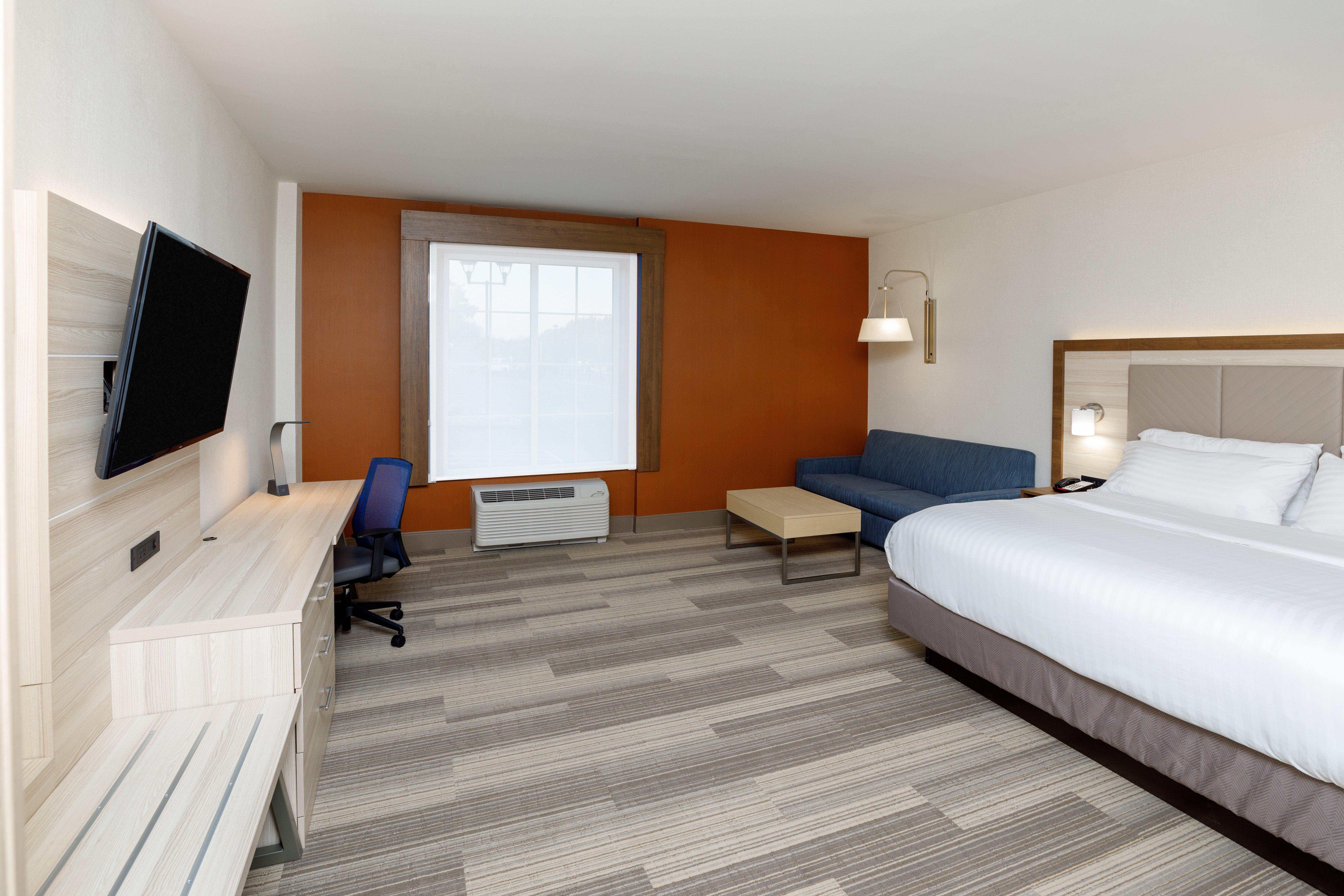 Holiday Inn Express & Suites - Sturbridge By Ihg Extérieur photo
