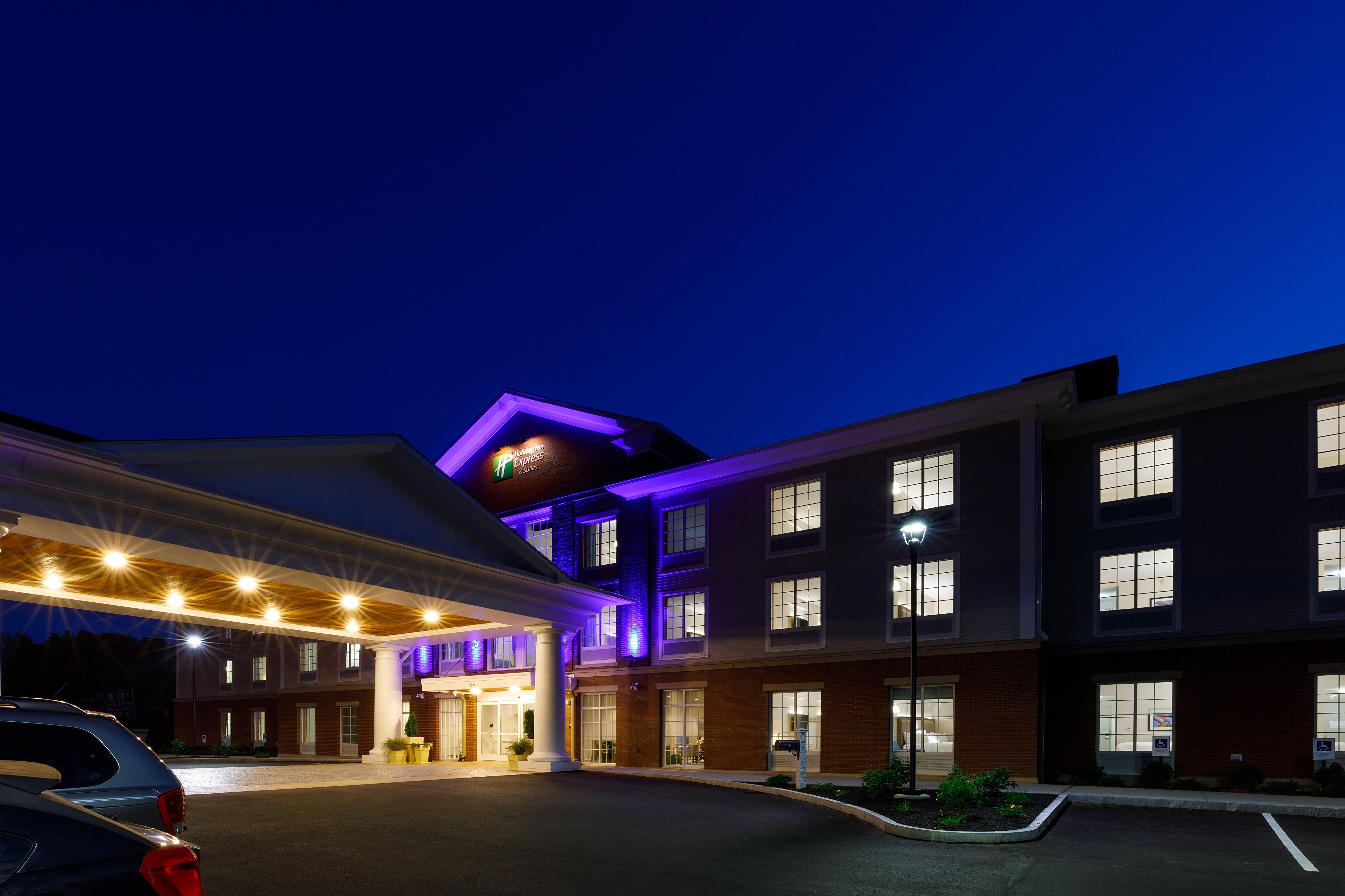 Holiday Inn Express & Suites - Sturbridge By Ihg Extérieur photo