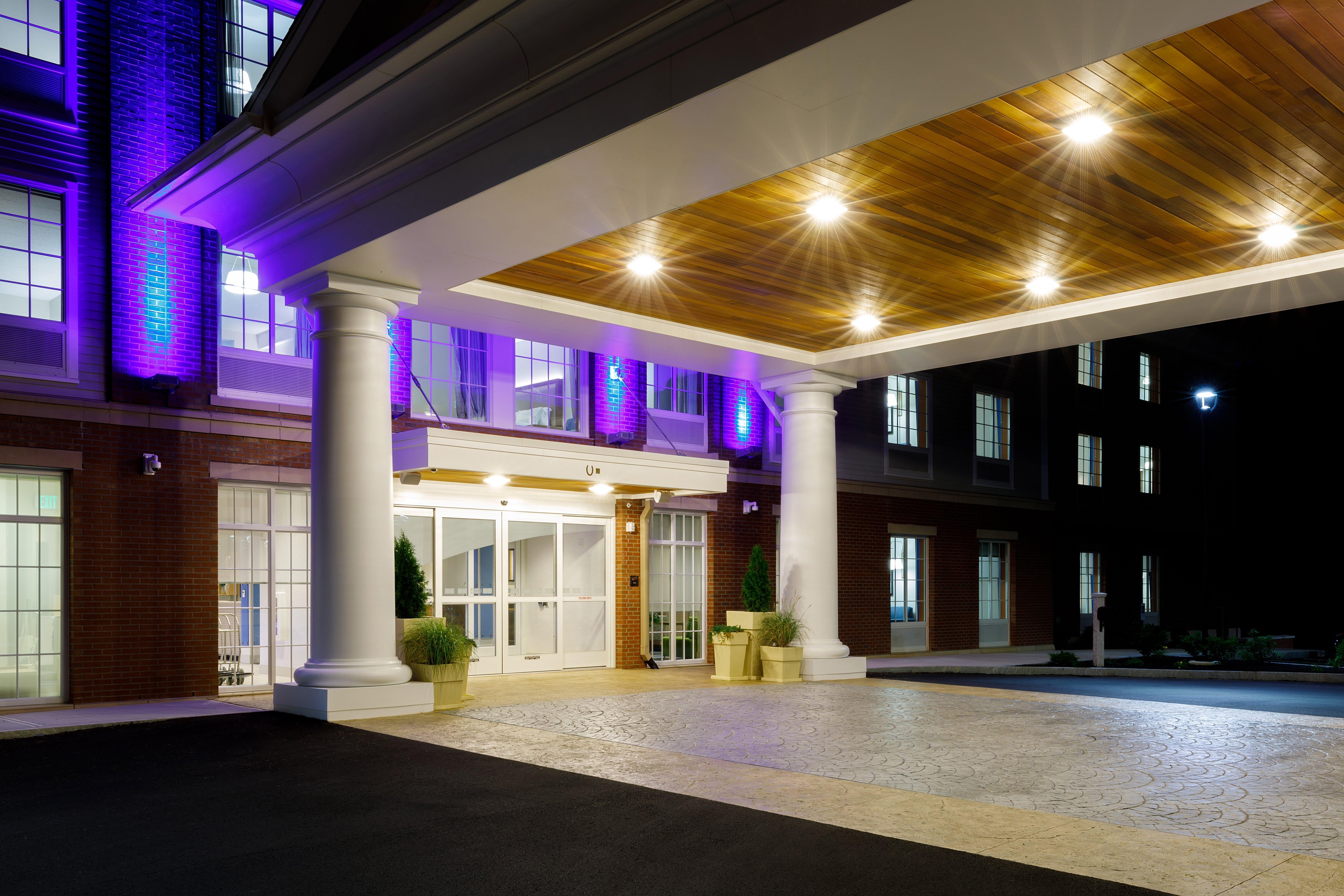Holiday Inn Express & Suites - Sturbridge By Ihg Extérieur photo