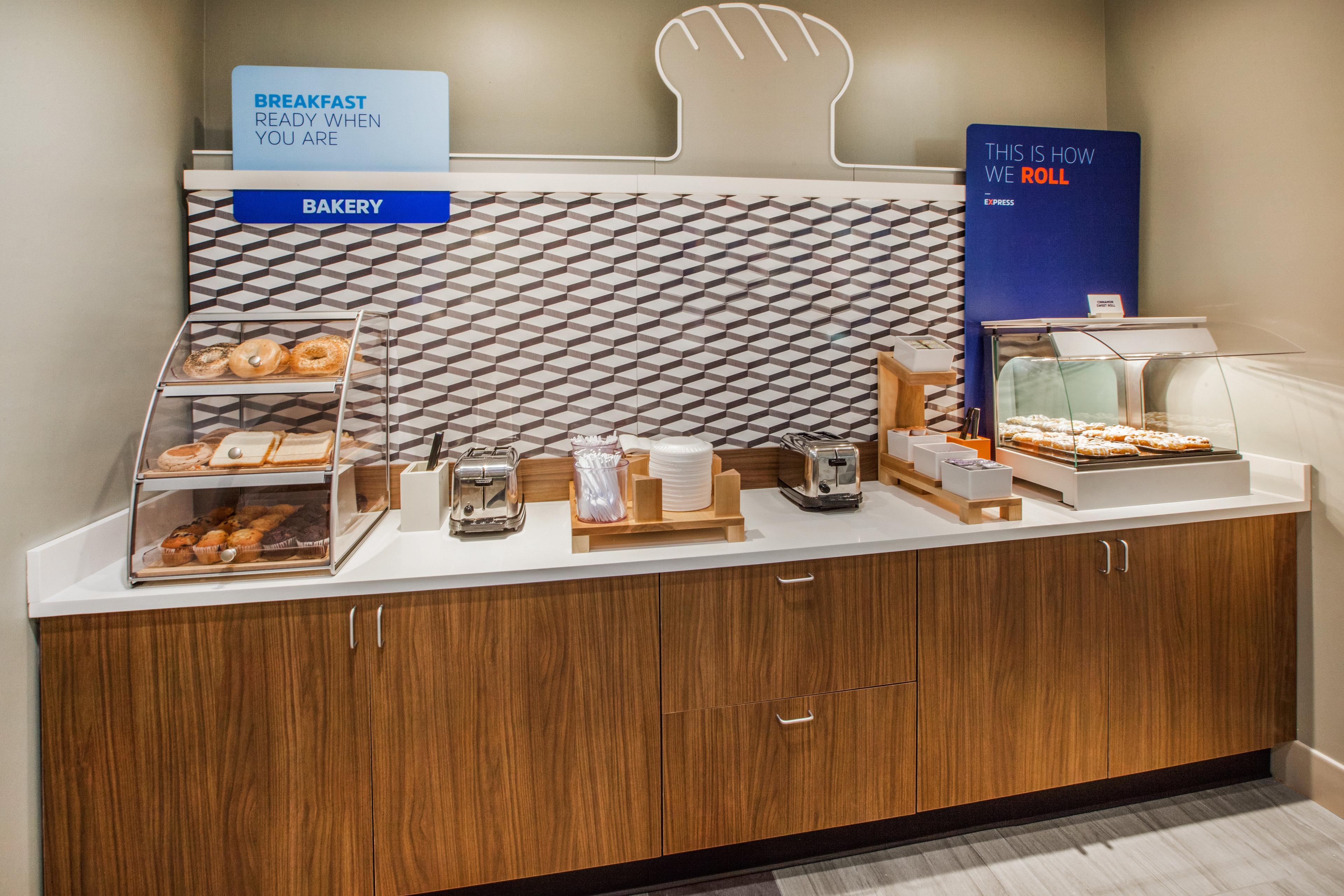 Holiday Inn Express & Suites - Sturbridge By Ihg Extérieur photo