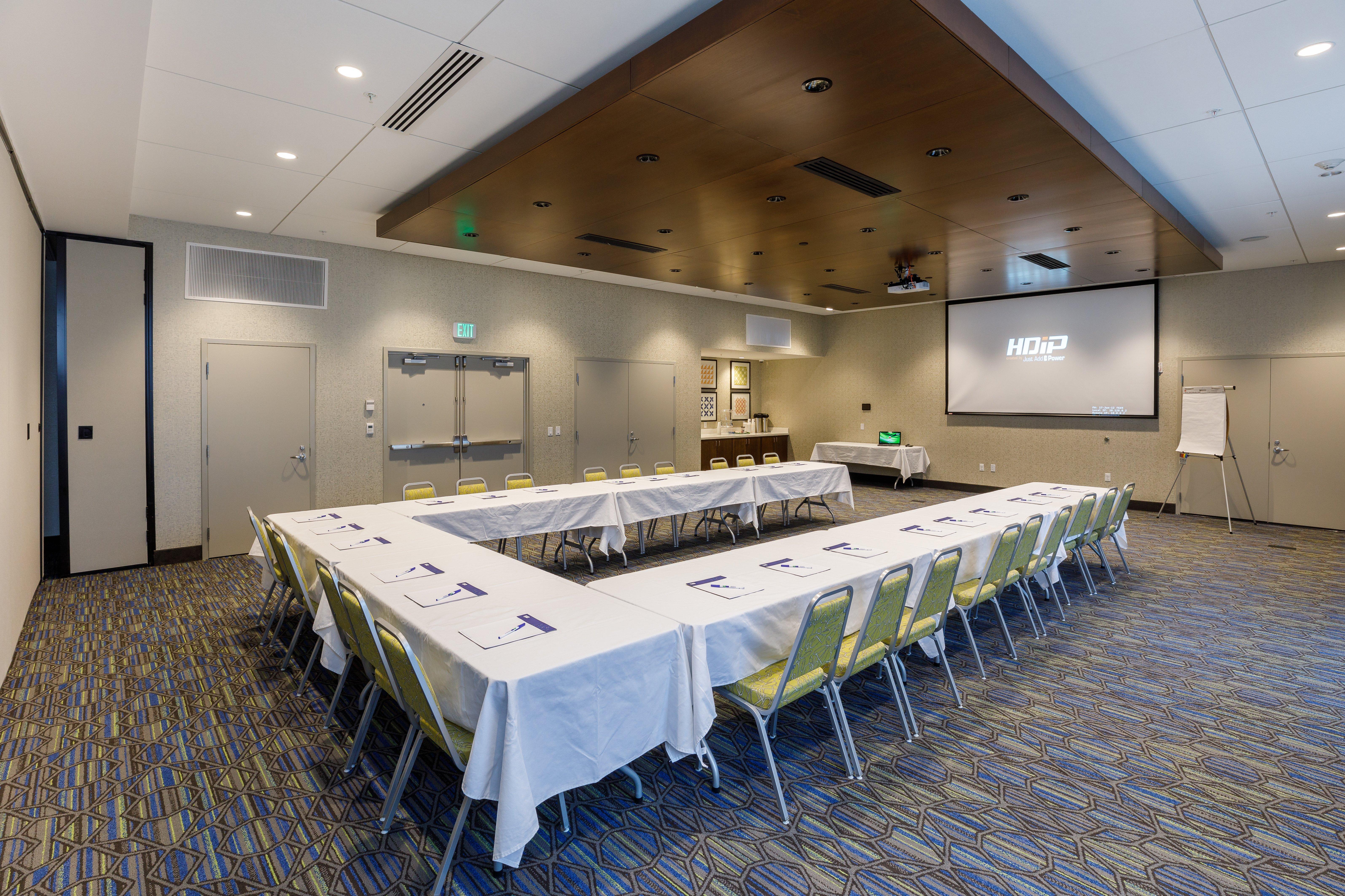 Holiday Inn Express & Suites - Sturbridge By Ihg Extérieur photo